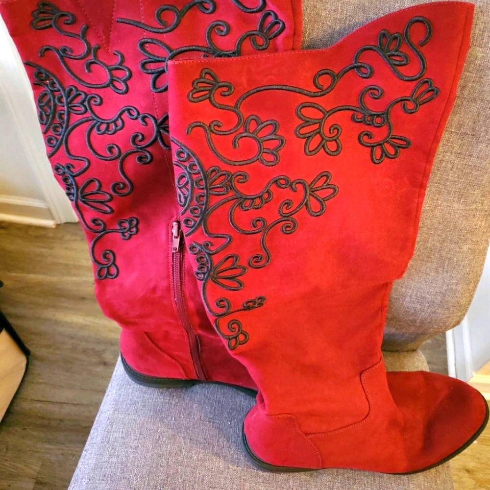 Women's boots sz 10